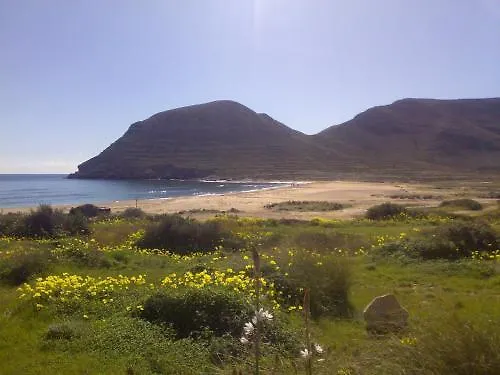 Complejo La Ermita Hotel Rodalquilar Üdülőközpont